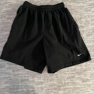 Black Nike shorts
